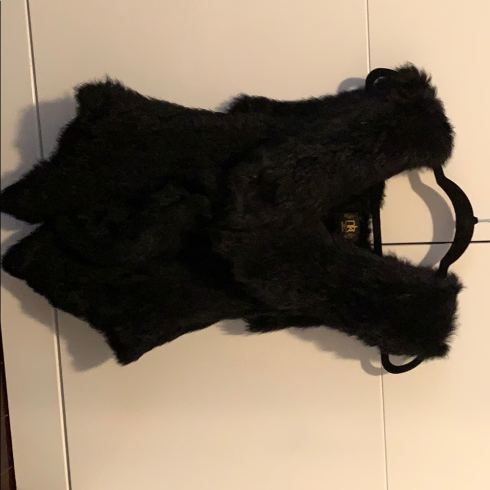 Fur vest